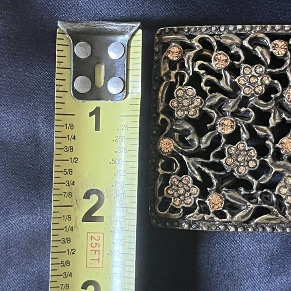 CHOCOLATE DIAMOND AND BRASS WOMENS BELT BUCKLE FLORAL MOTIF main image 5